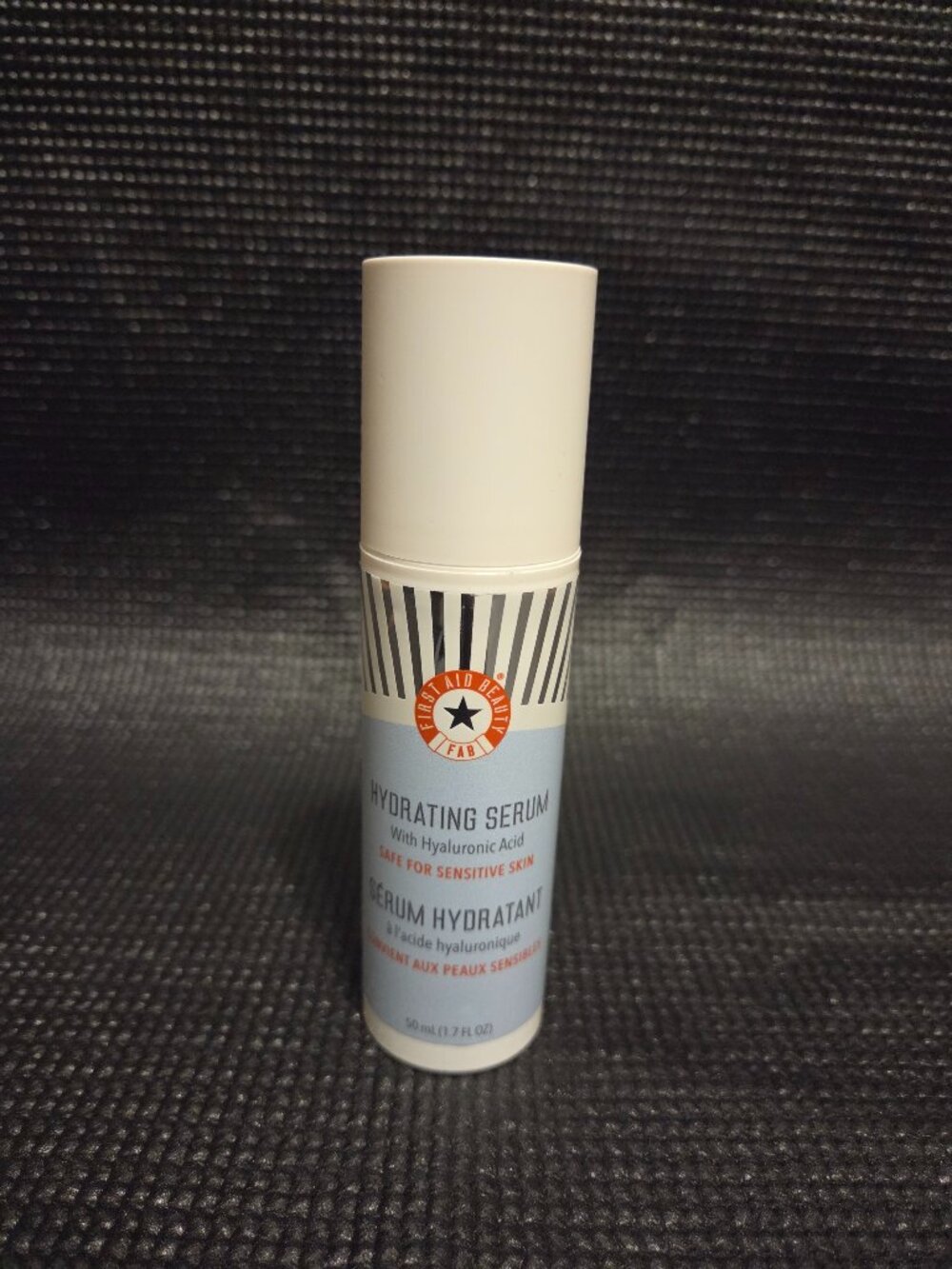 First Aid Beauty Hydrating Serum